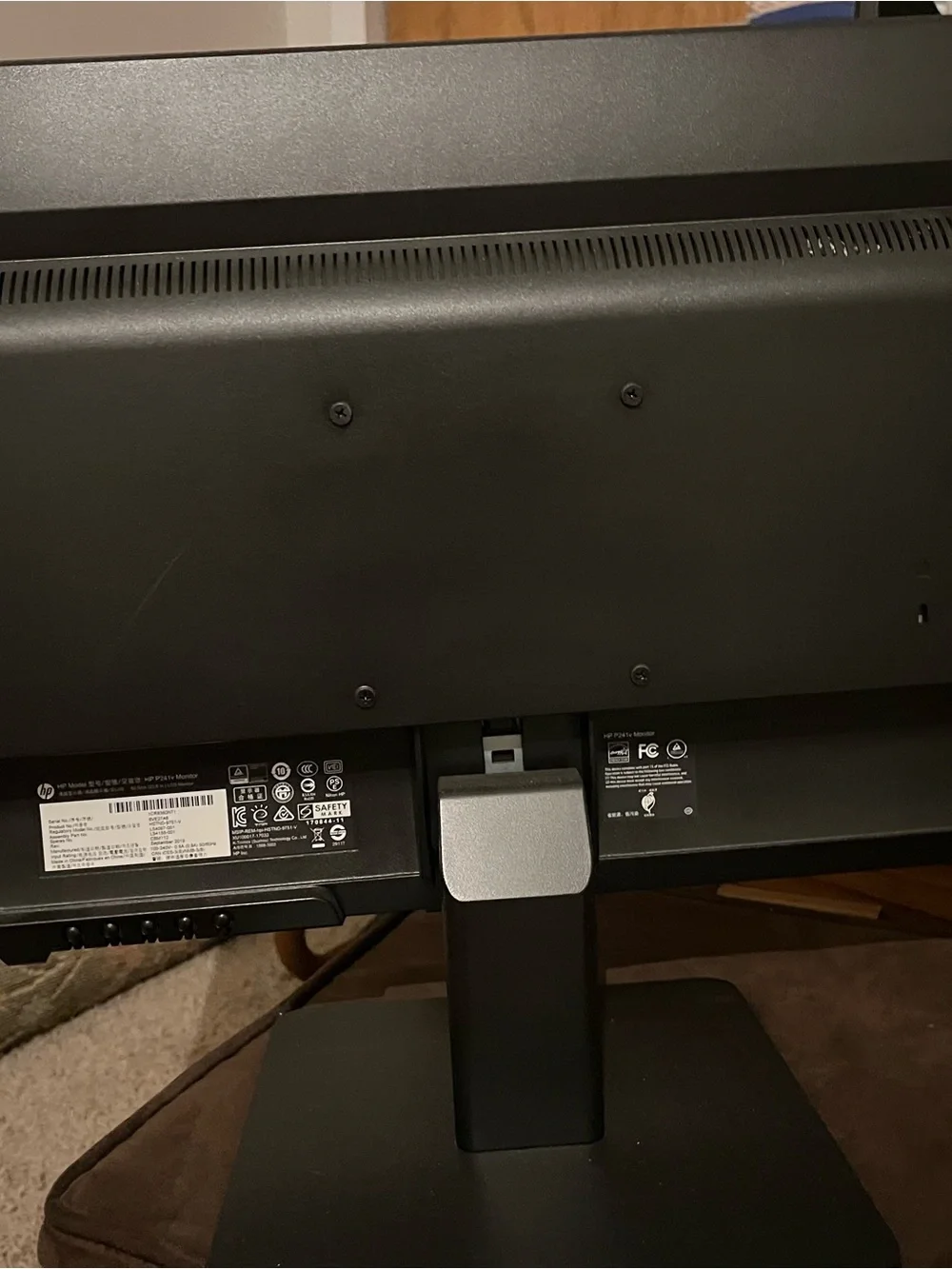 HP P241v LED Monitor in Black